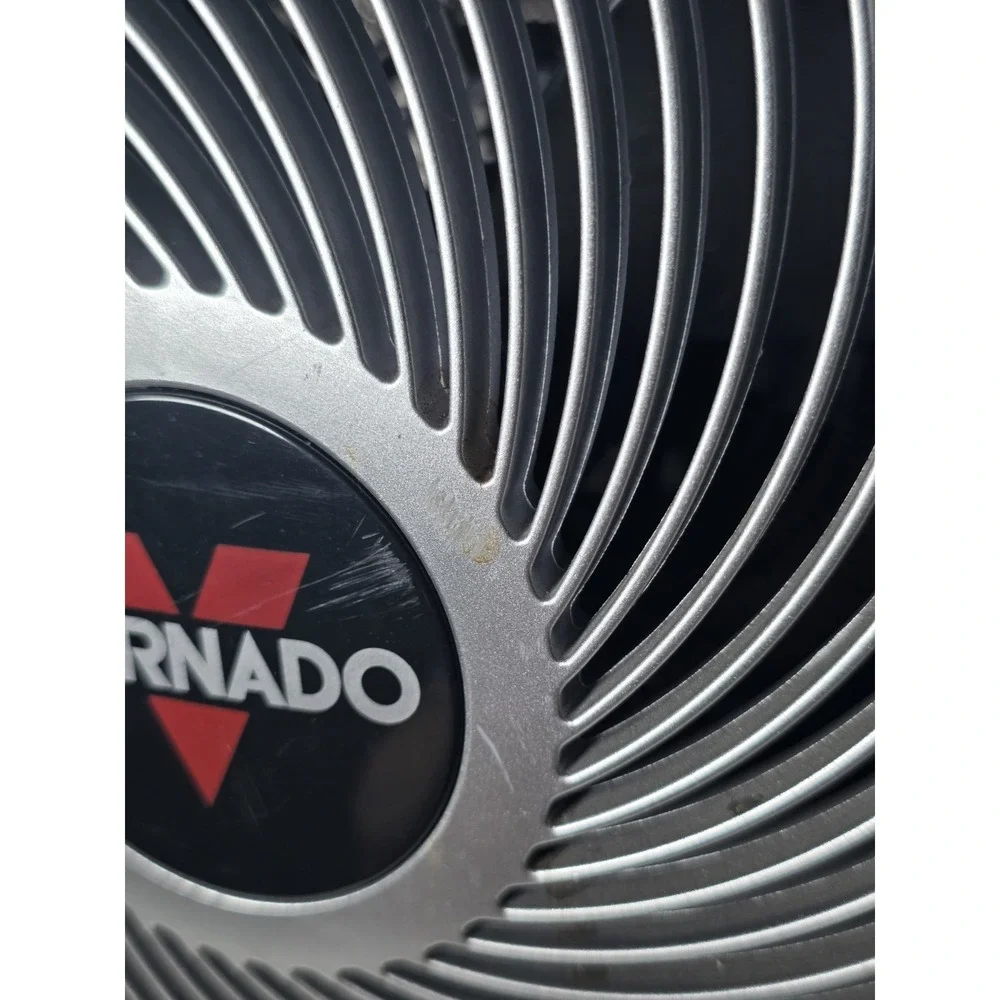 Vornado VH10 Portable Heater 1500-Watt Electric Whole Room Vortex